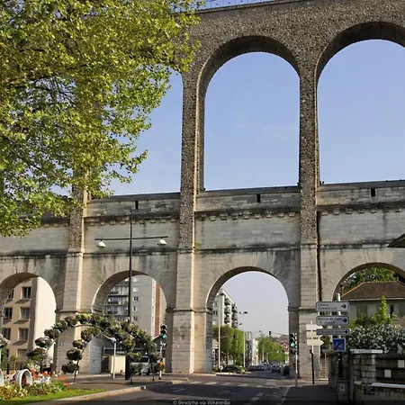 Spacieux, Calme & Rer A Deux Pas, Proche Paris *